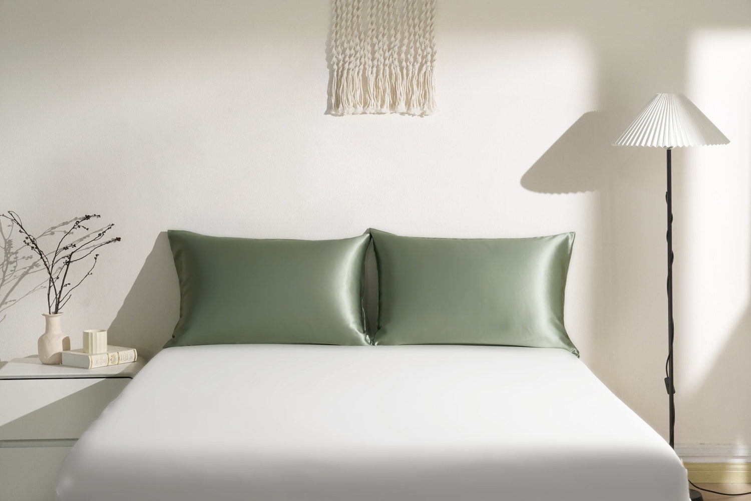 Luxury Mulberry Silk Pillowcase - SELENE -
