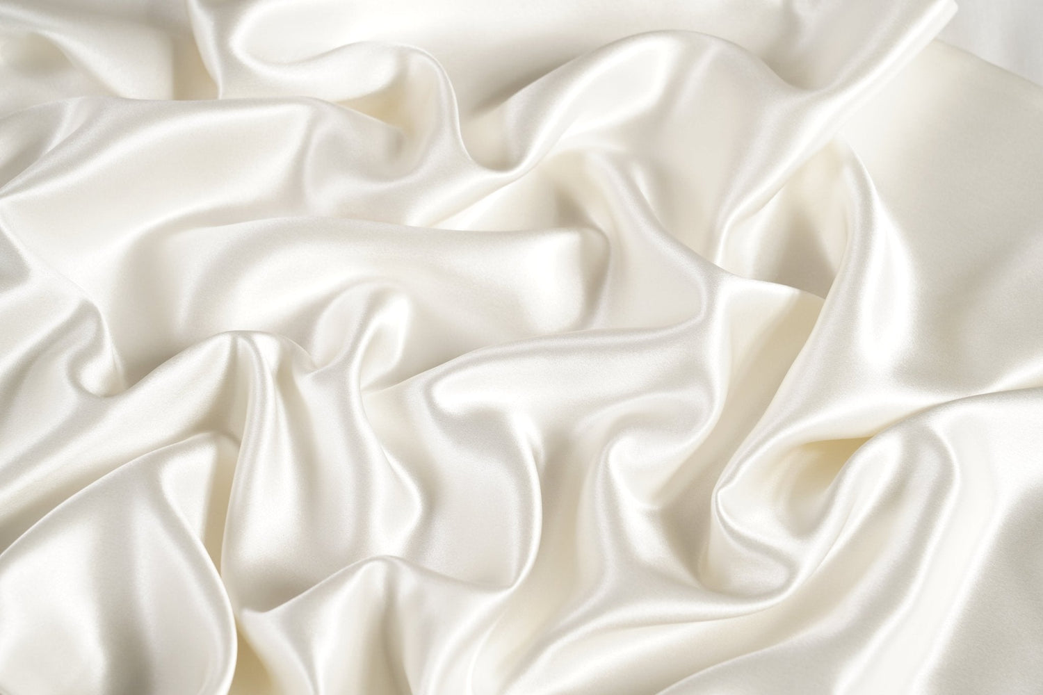 Luxury Mulberry Silk Pillowcase - SELENE -