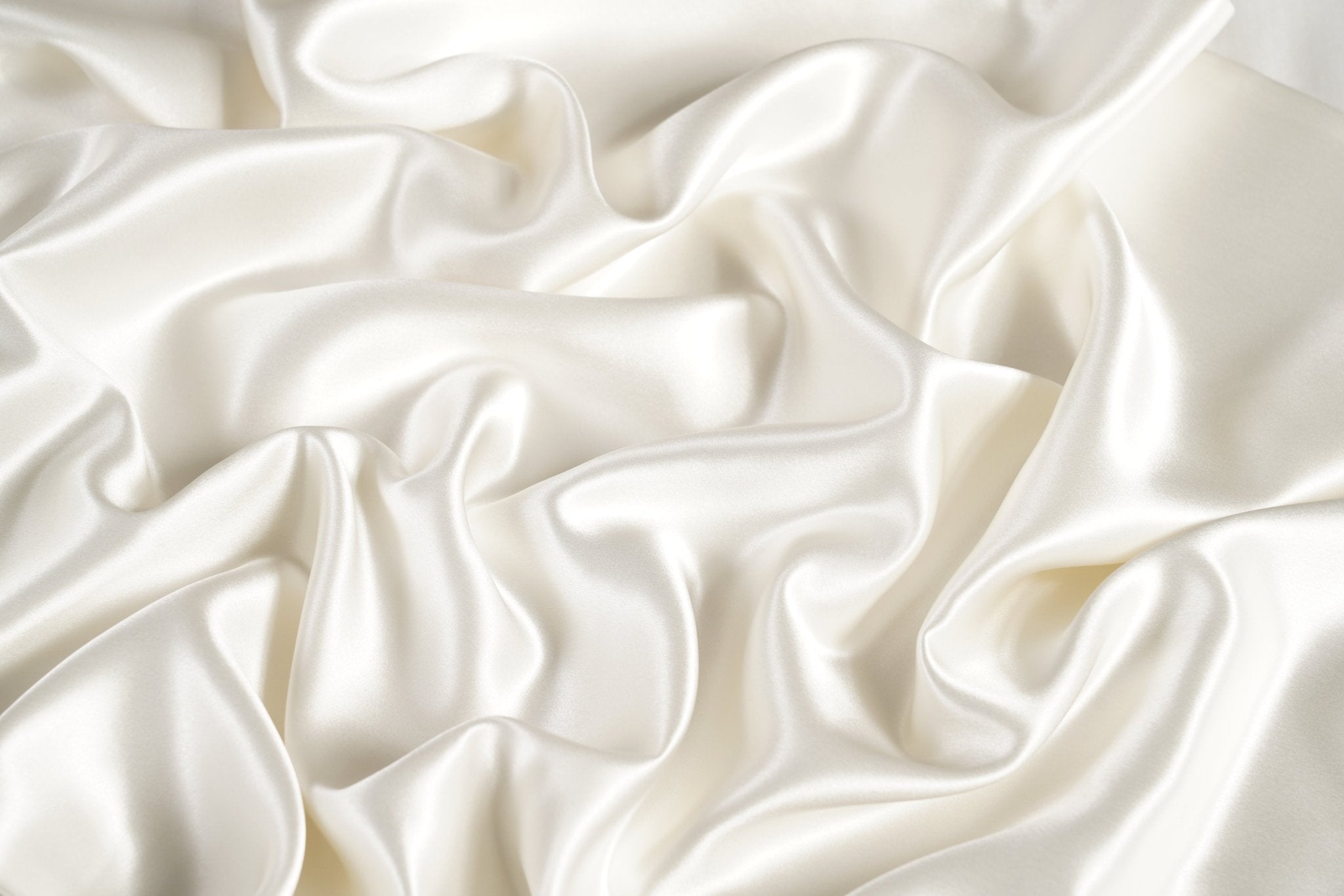 Luxury Mulberry Silk Pillowcase - SELENE -