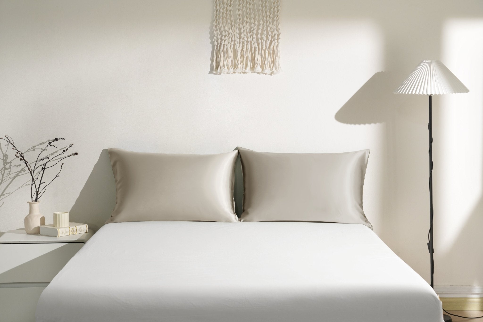 Luxury Mulberry Silk Pillowcase -SELENE -