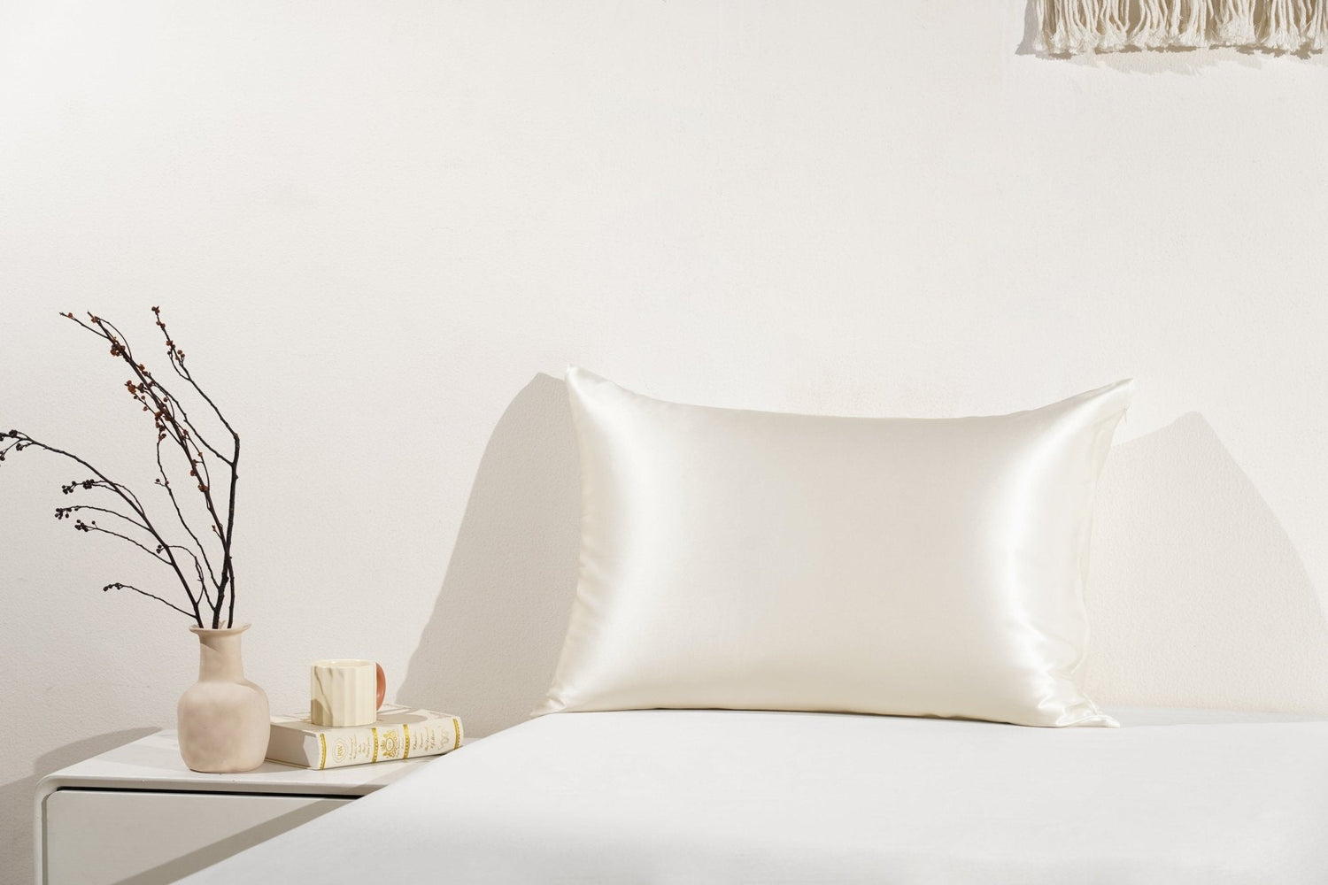 Luxury Mulberry Silk Pillowcase - SELENE -