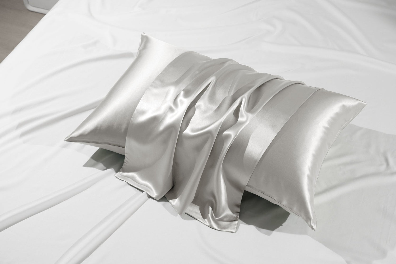 Luxury Mulberry Silk Pillowcase - SELENE -