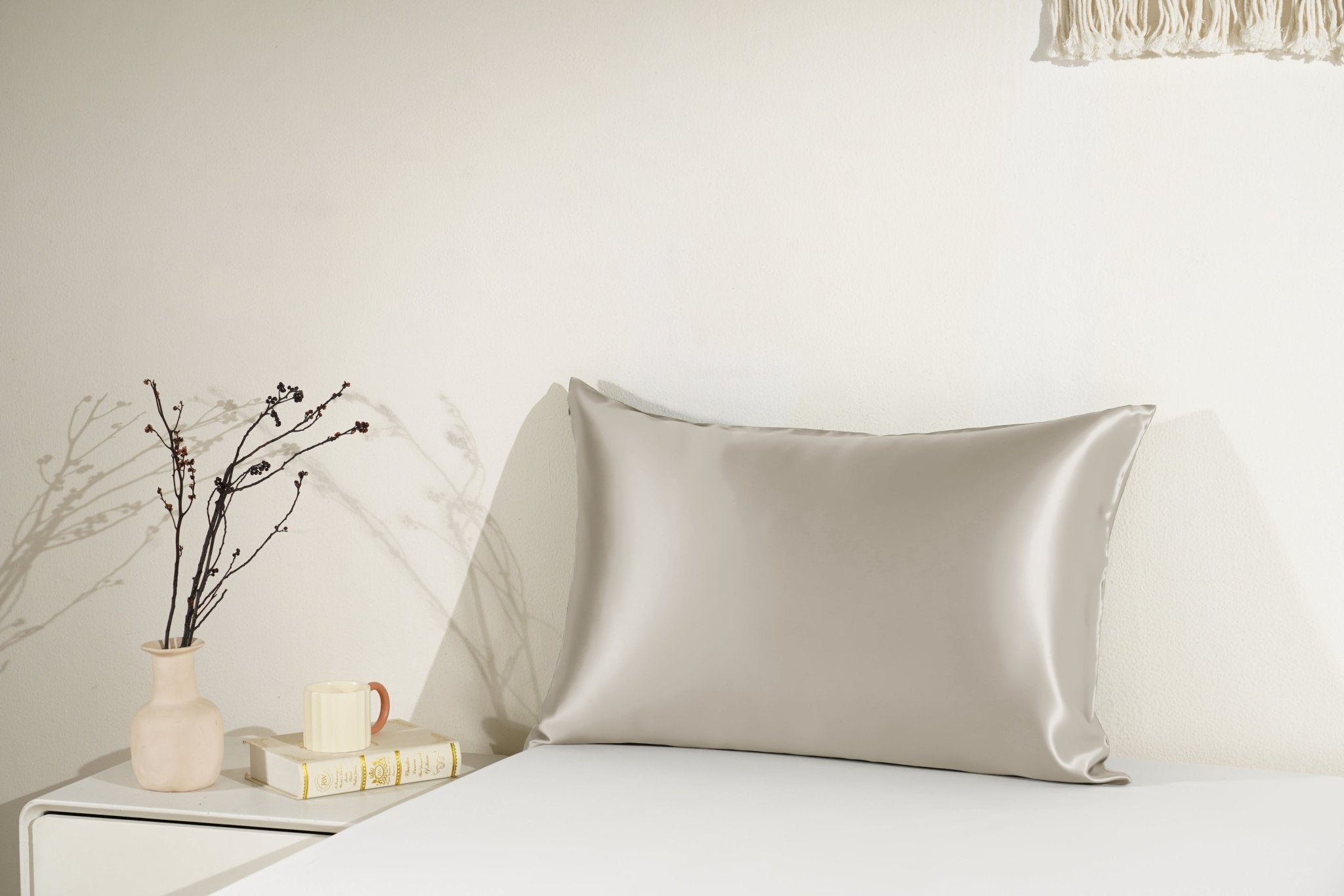 Luxury Mulberry Silk Pillowcase -SELENE -
