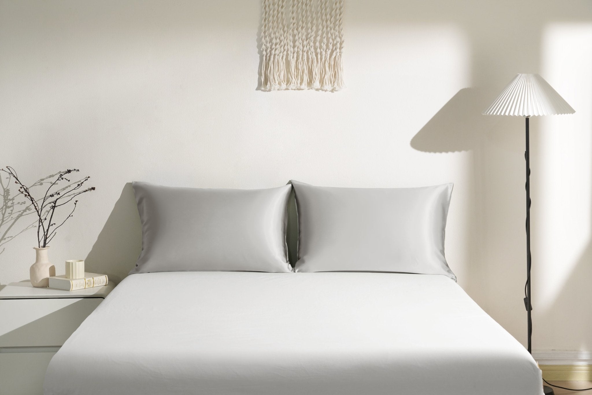Luxury Mulberry Silk Pillowcase - SELENE -