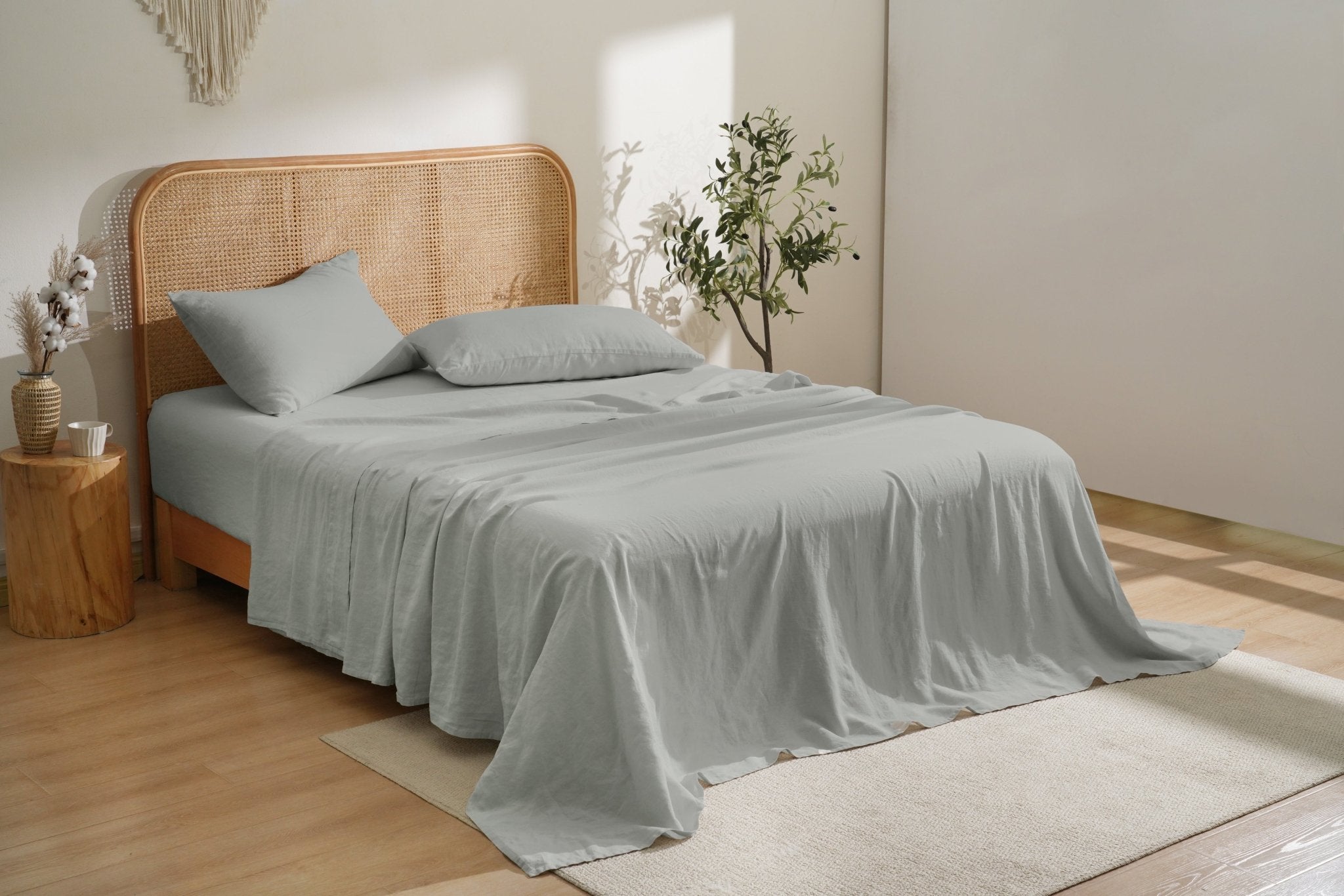 100% French Linen Sheets Set - SELENE