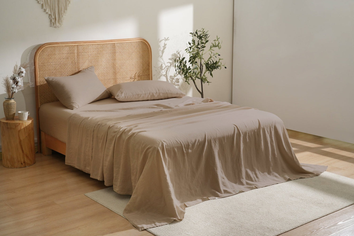 100% French Linen Sheets Set - SELENE